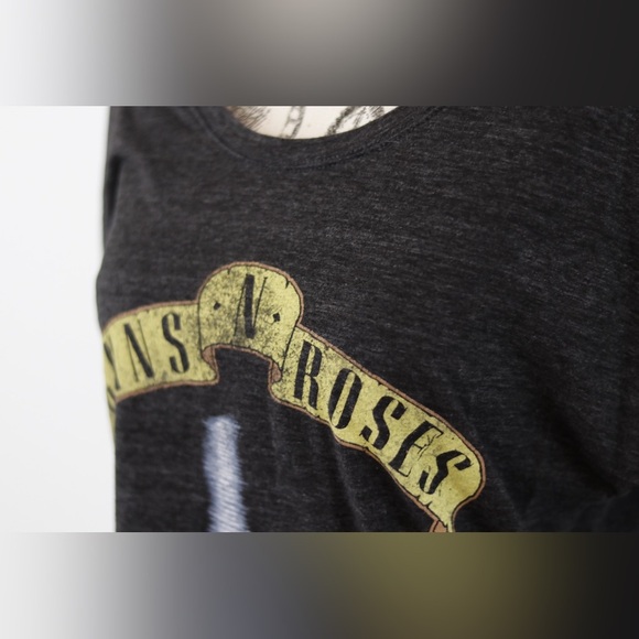 2 FOR $25 2017 guns and roses tshirt - Picture 3 of 6